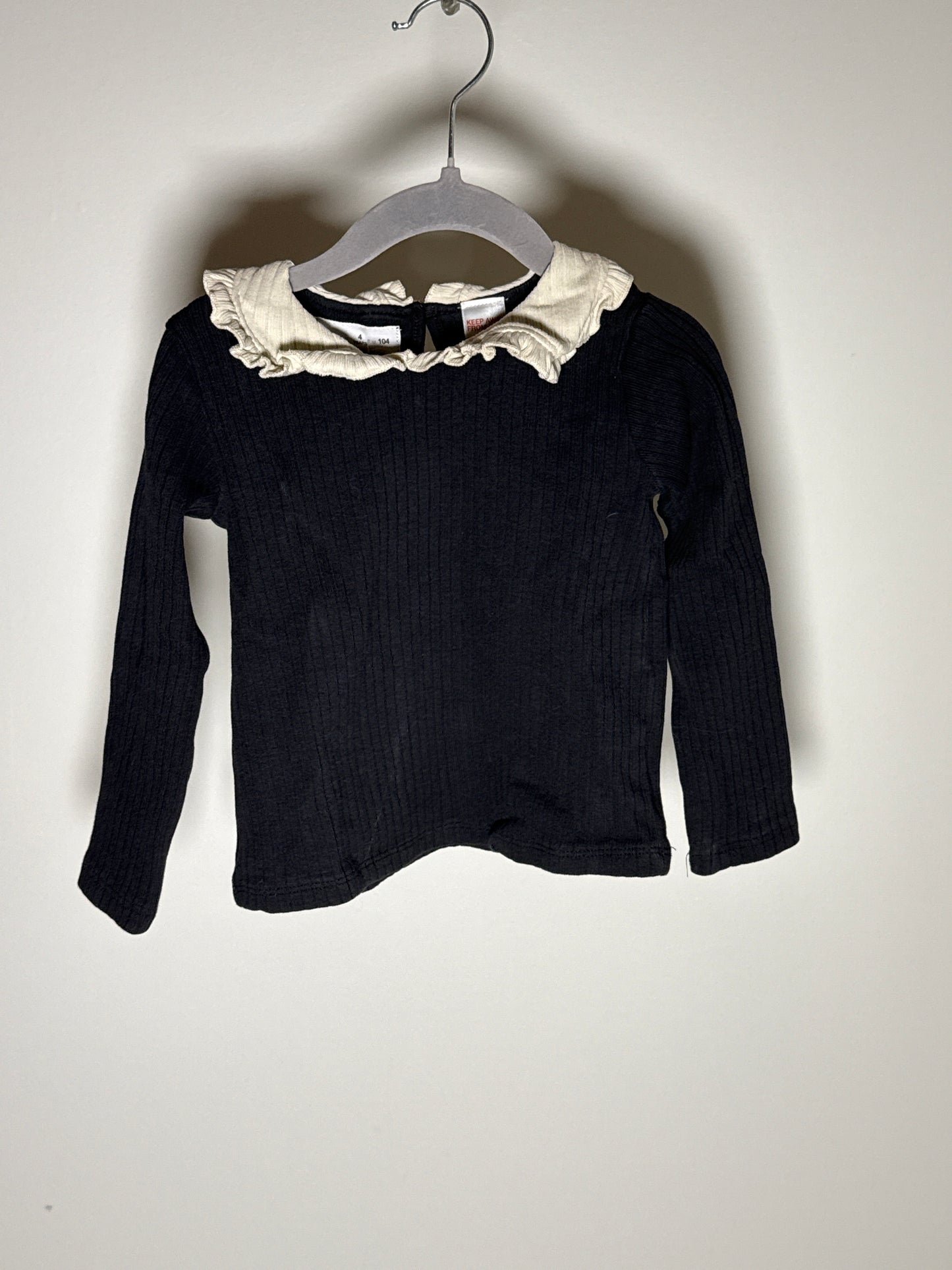 ZARA | CHANDAIL MANCHE LONGUE 4T
