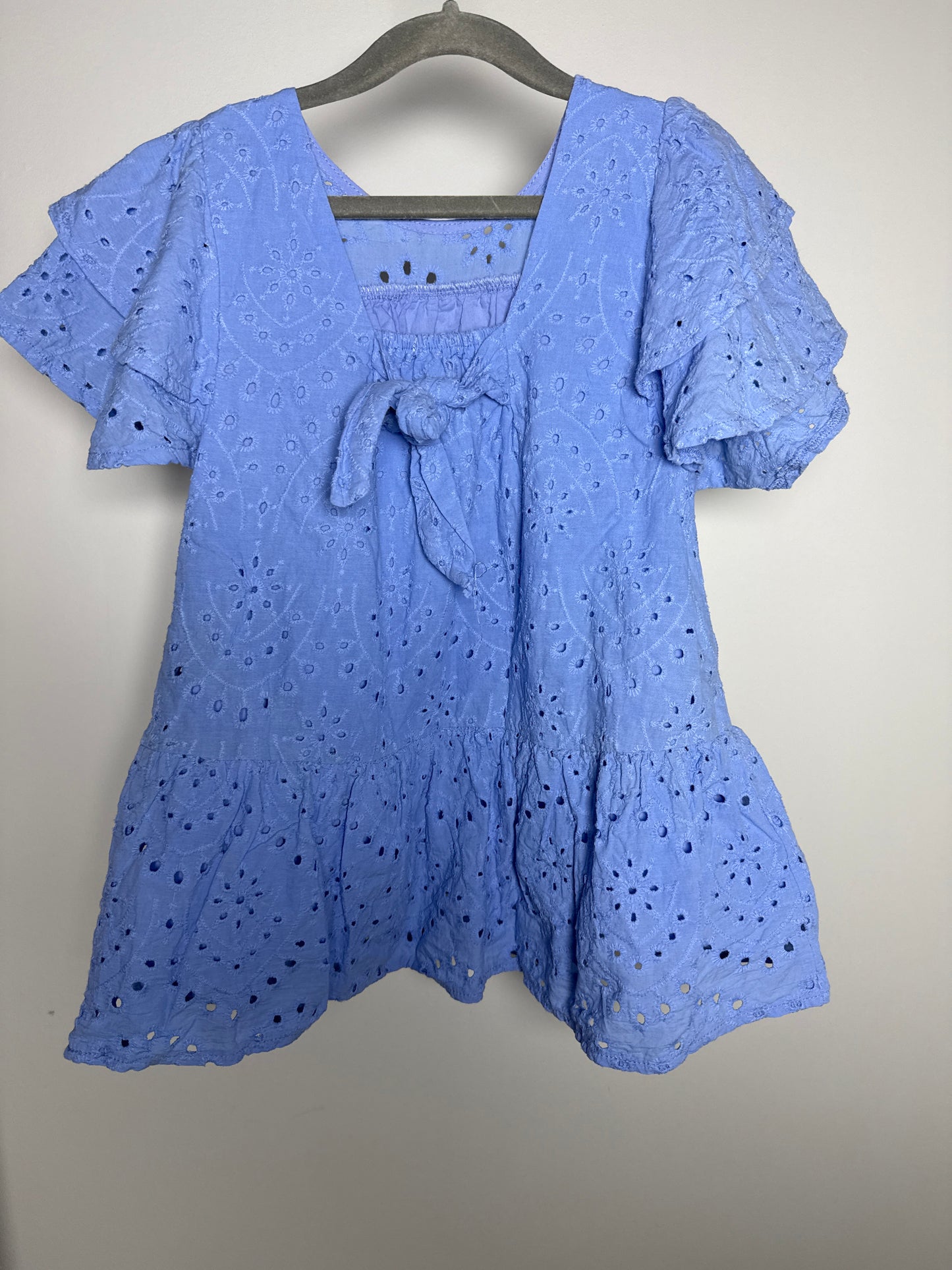 AKA | ROBE 4T (FAIT GRAND ENV.5A)