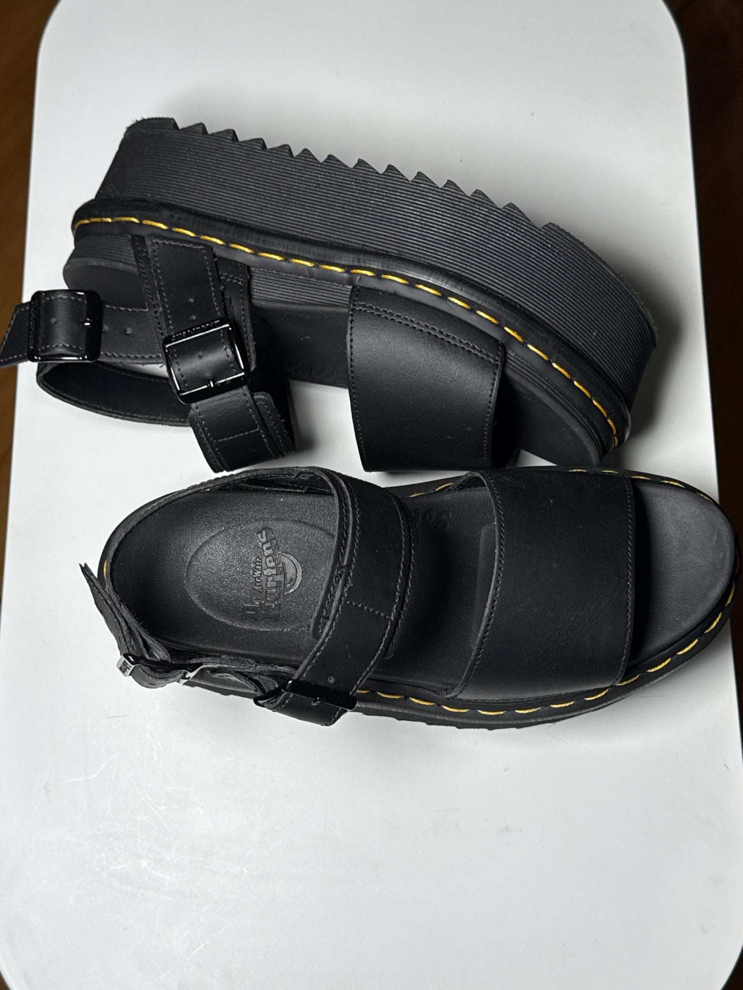 DR. MARTENS | SANDALE PLATEFORME GR 7 TALON 2PO