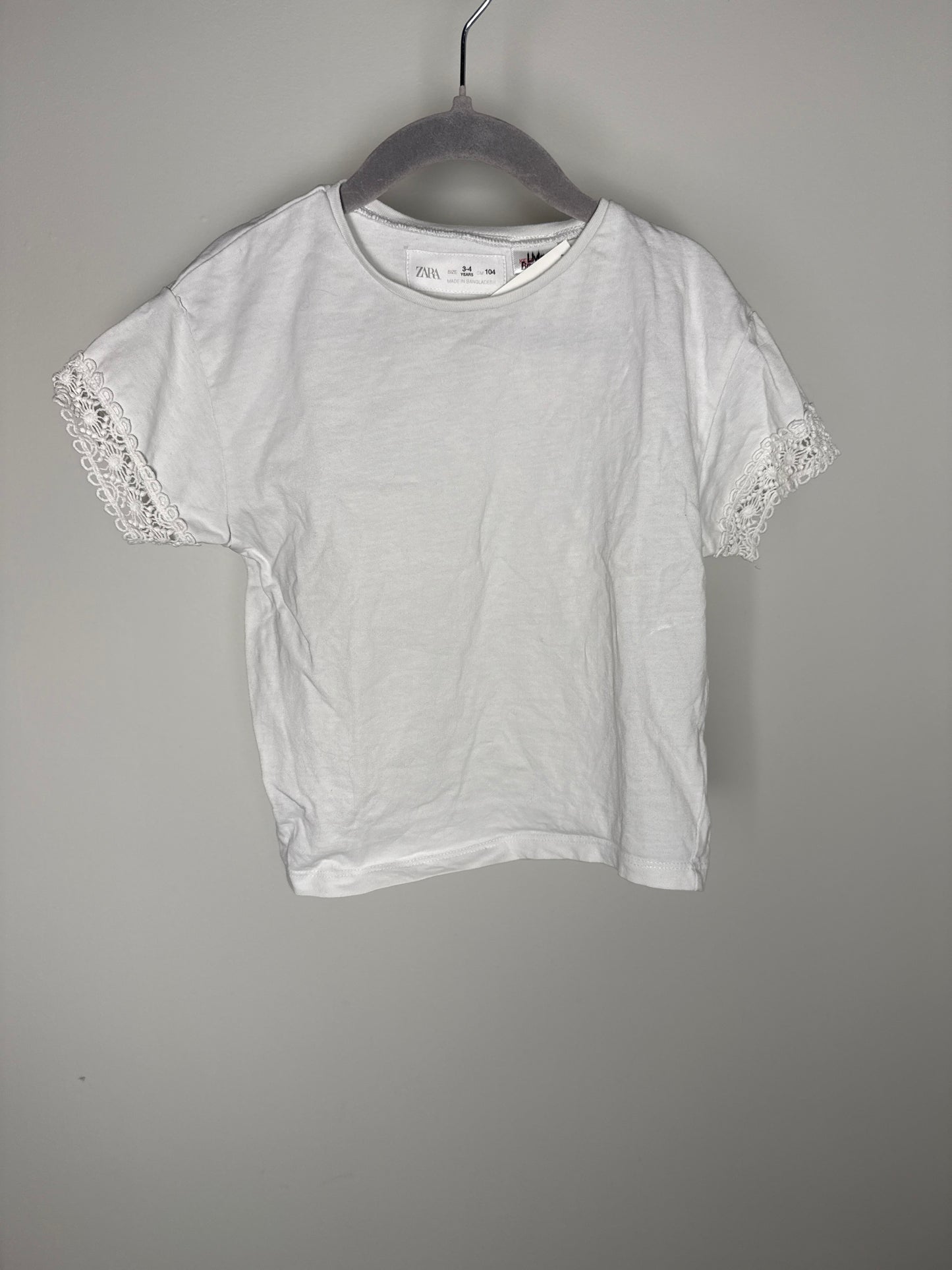 ZARA | T-SHIRT 3-4T