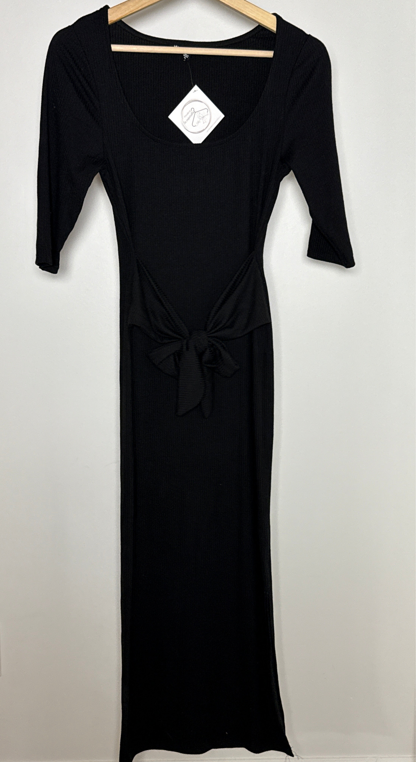 SEE YOU MONDAY | ROBE M