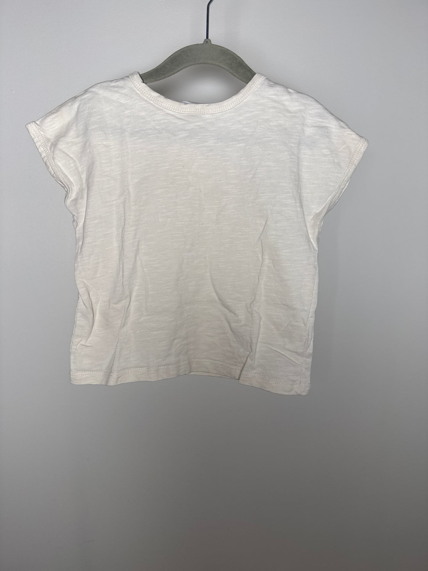 ZARA | TSHIRT 3T