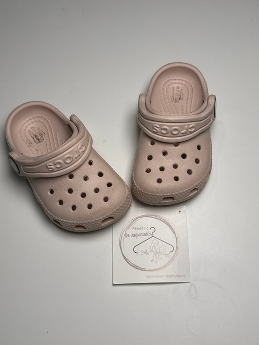 CROCS | GR4