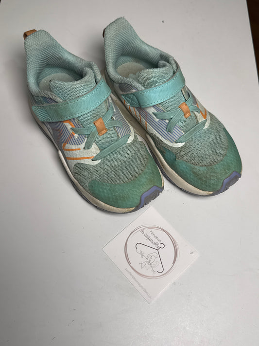NEW BALANCE | GR 10