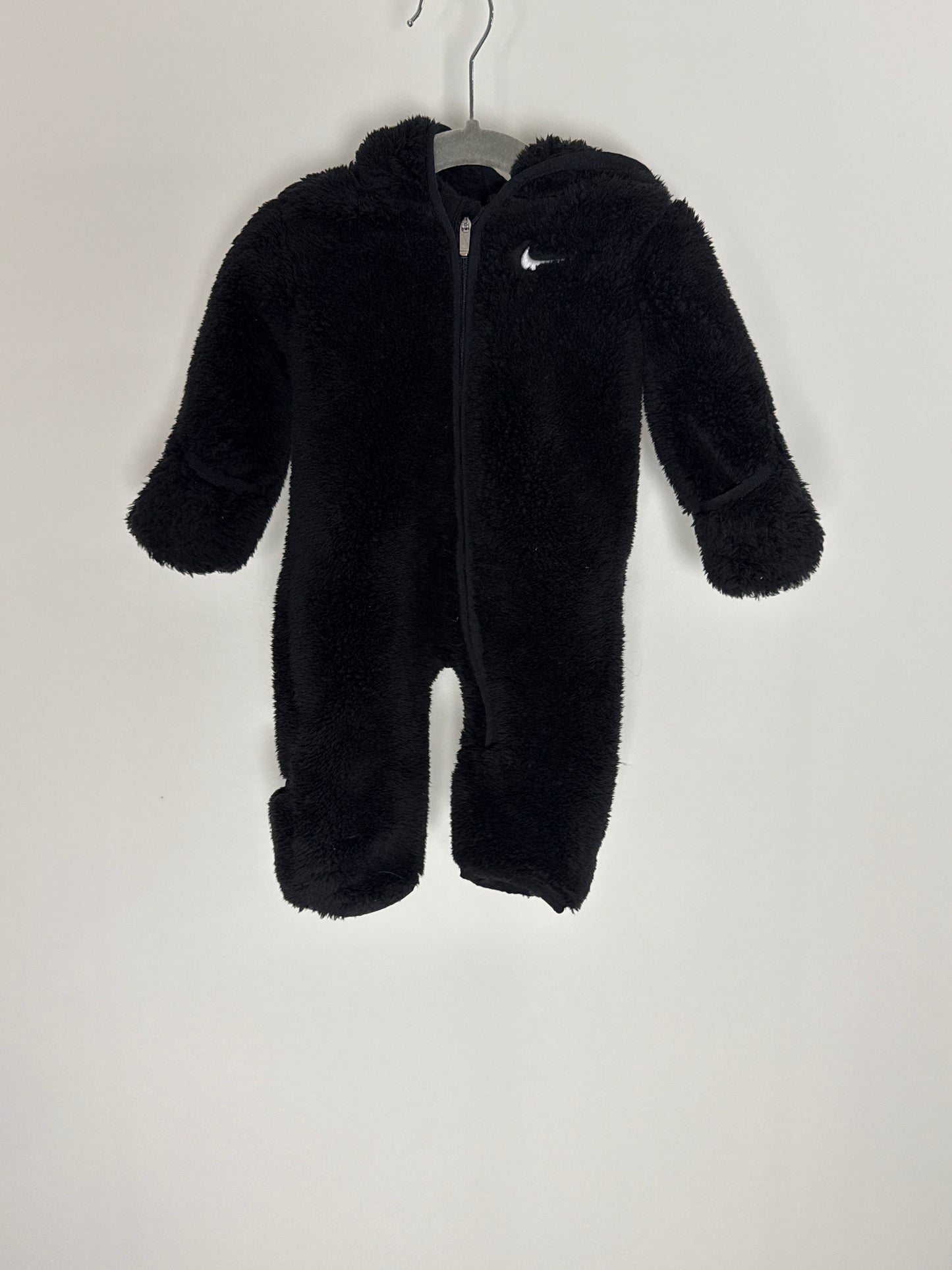 NIKE | ENSEMBLE 3M