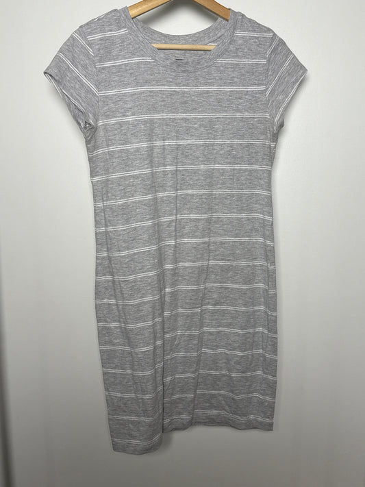 TAG | ROBE M