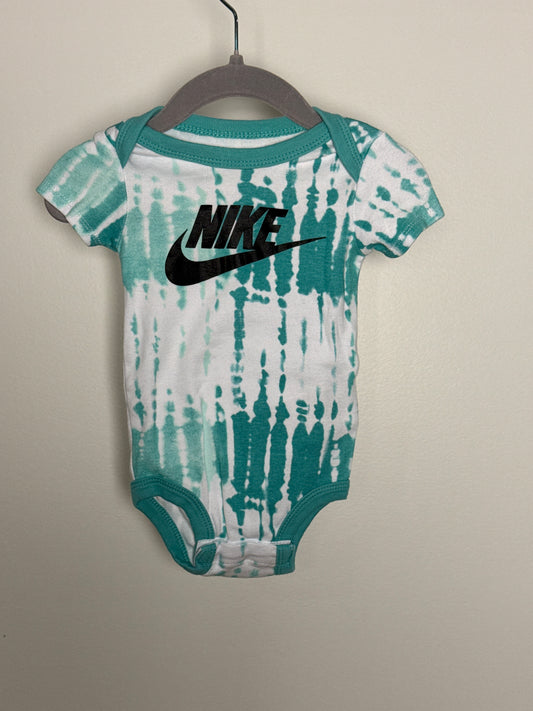 NIKE | CACHE COUCHE 6-12M