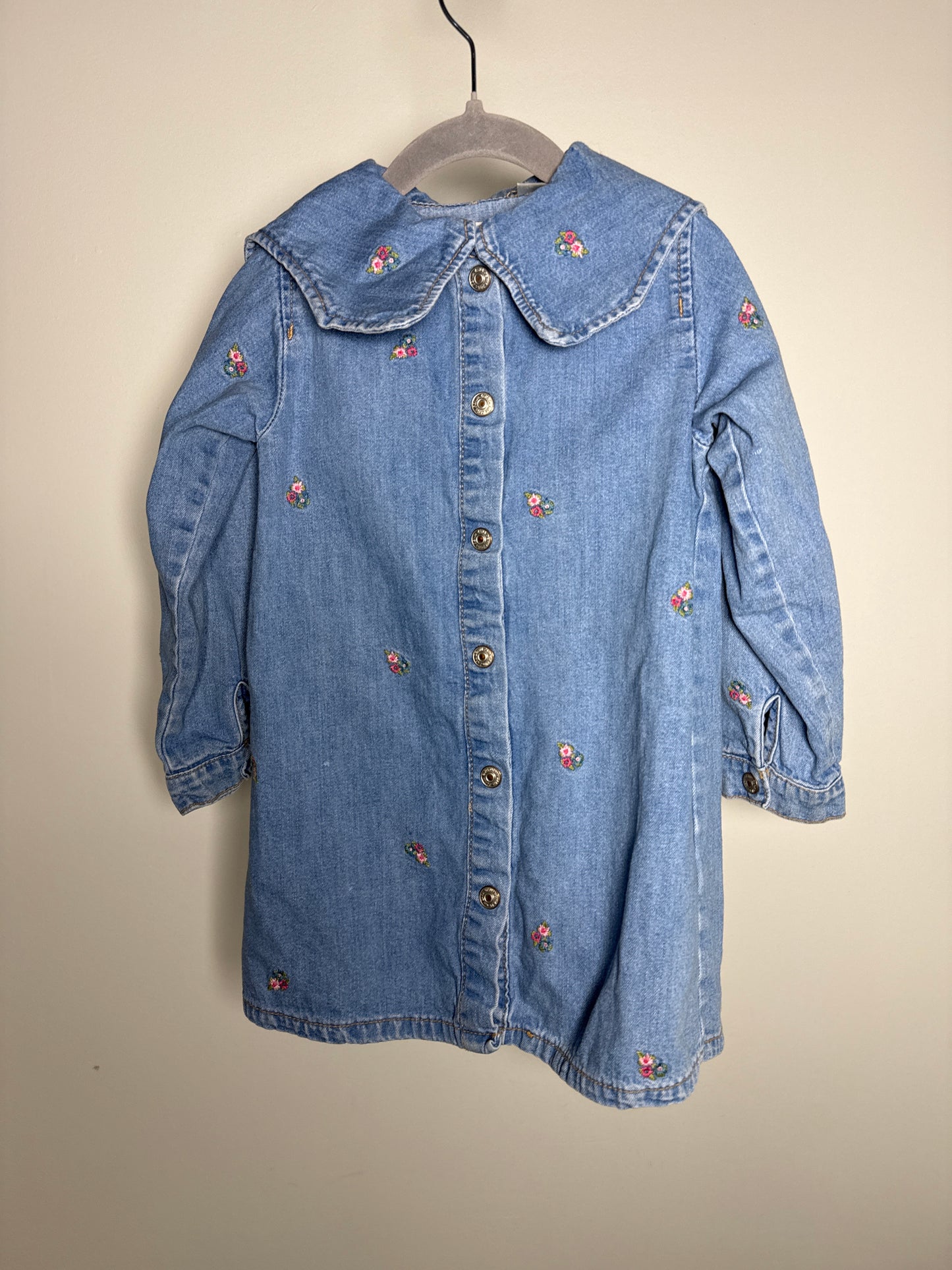 ZARA | ROBE  3-4T