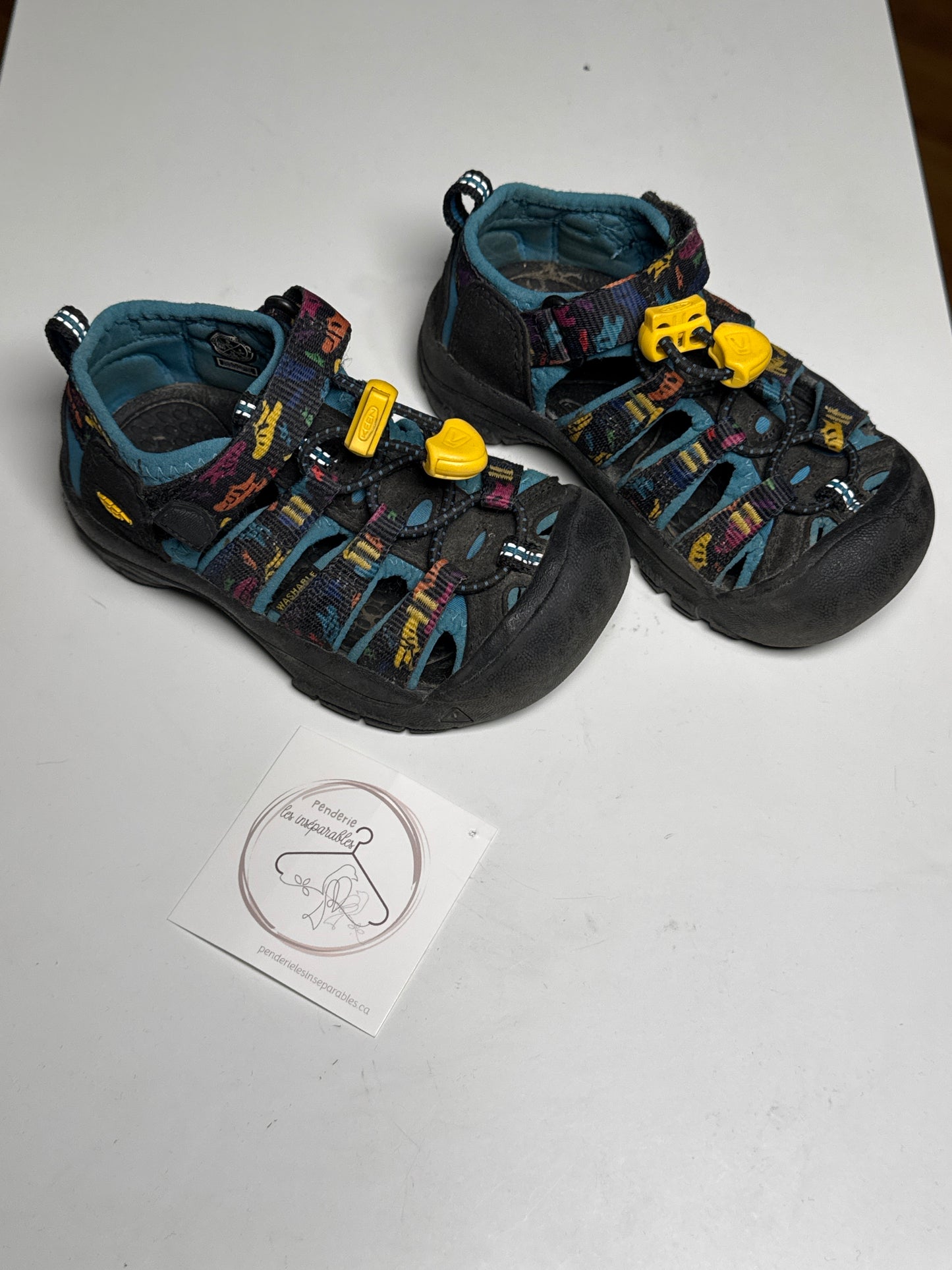 KEEN | GR 9