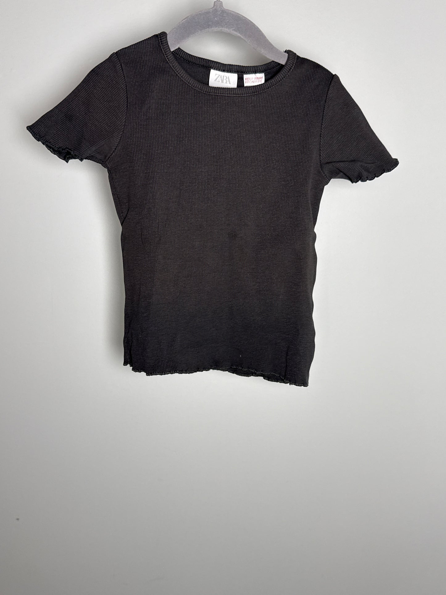 ZARA | T-SHIRT 3-4T