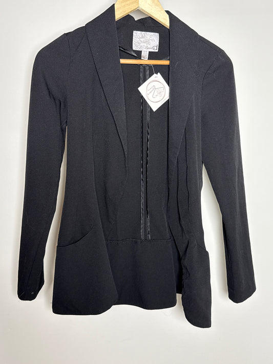 DYNAMITE | VESTON XS