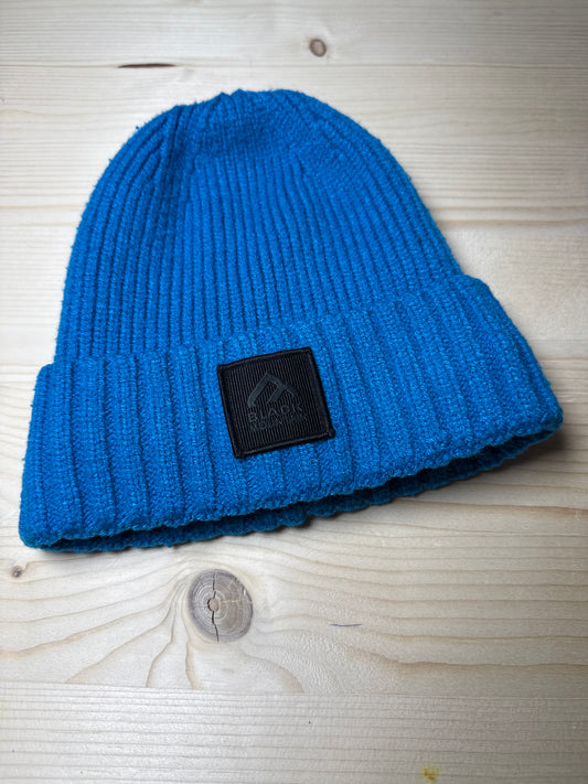 BLACK MOUNTAIN | TUQUE O/S